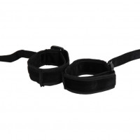 Fluffy SM Cuffs Fluffy SM Cuffs