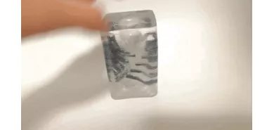 Мастурбатор ручной "TENGA crysta Leaf"